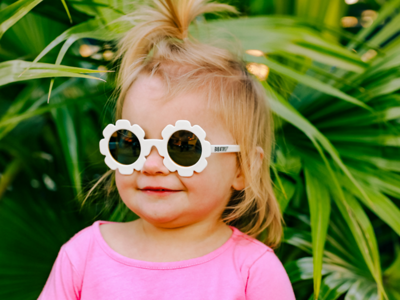 Lunettes pour bébé et enfants. produits pour l'été