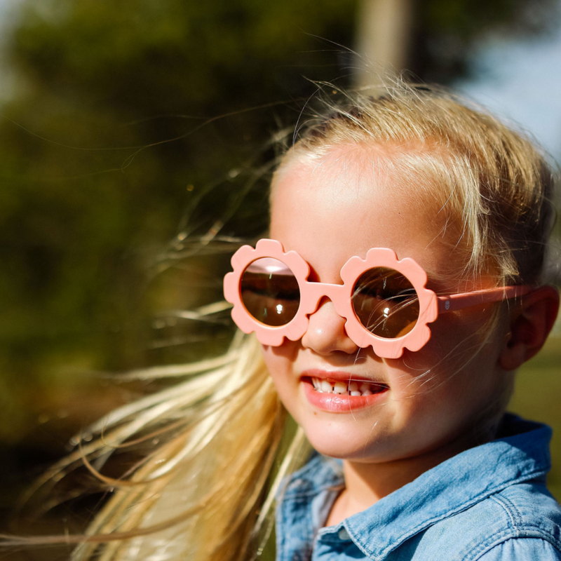 Lunettes de soleil pour enfant VERRES POLARISES style fleur Babiator Douceurs et petits poids